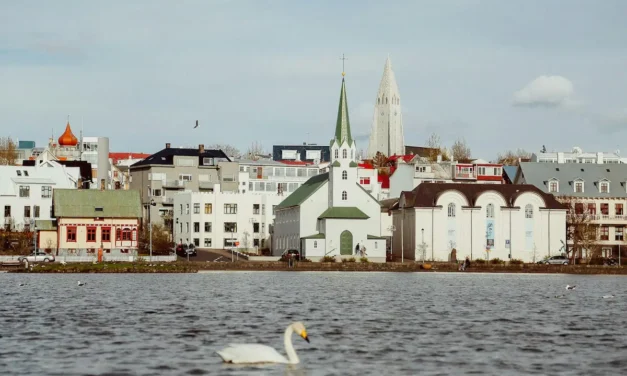 Las ciudades más bonitas de Islandia: Qué ver y qué hacer