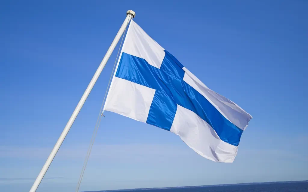 La bandera de Finlandia: Historia, significado y curiosidades